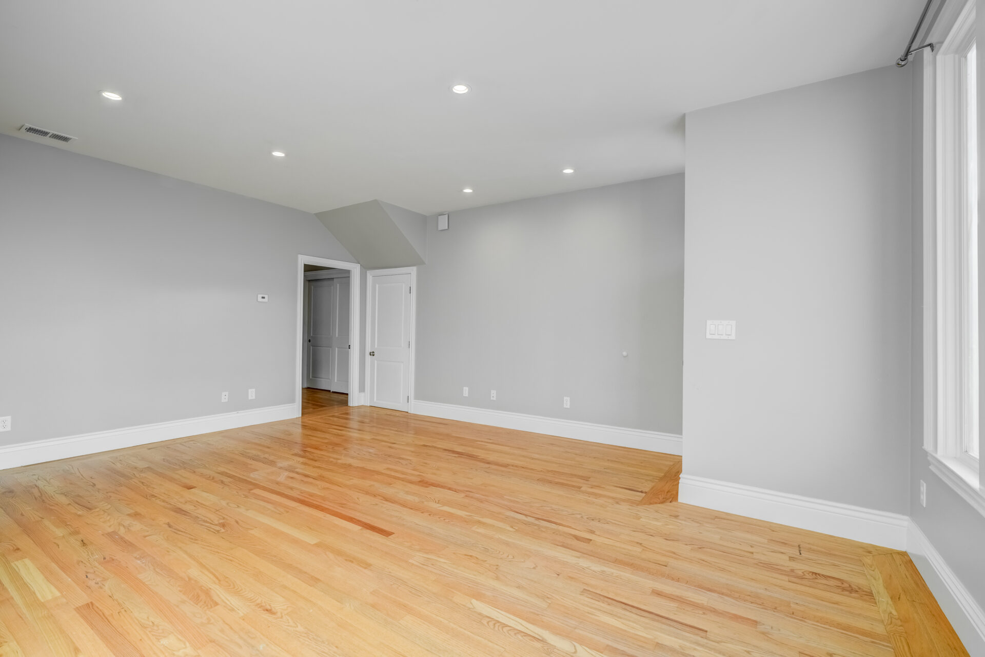 Richmond 2BR apartment interior in San Francisco